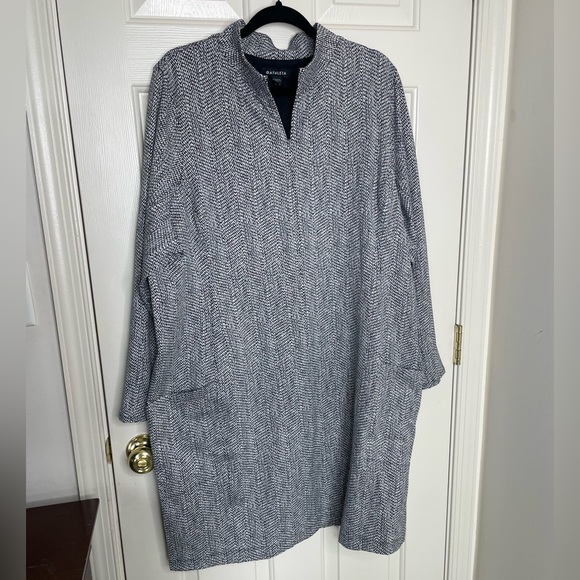 ATHLETA Delancey textured dress fully lined side pockets white and black  | 3X - Picture 2 of 11